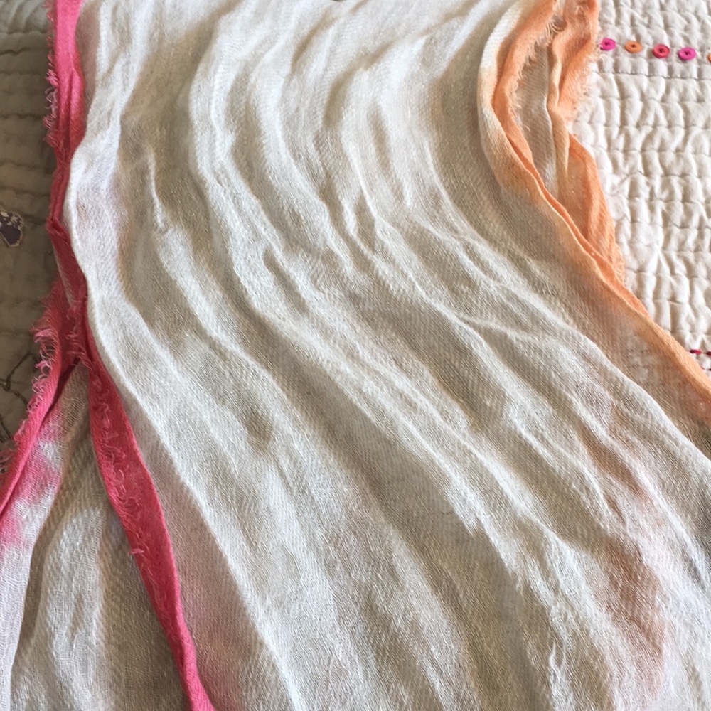 New scarf - Picture 2 of 5